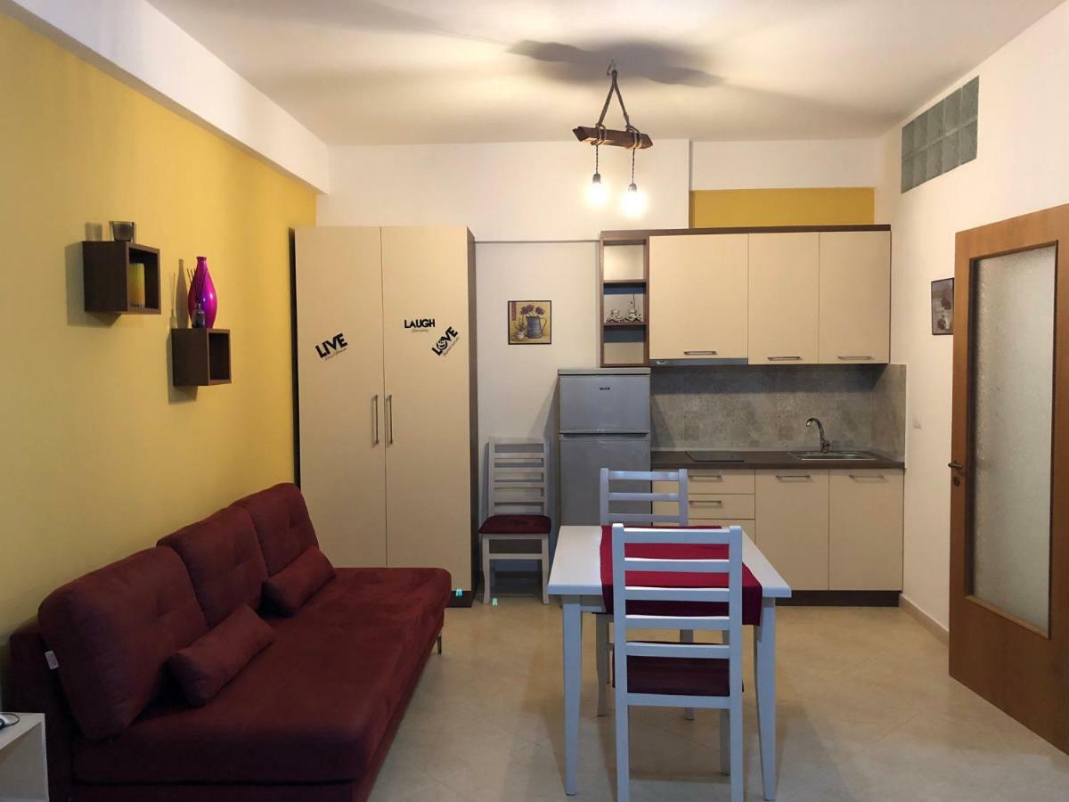 Appartamento Giallo Vlora Kültér fotó